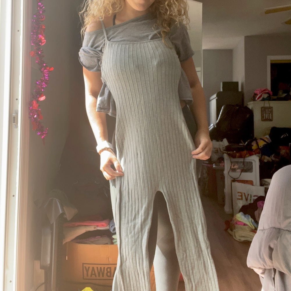 HERA COLLECTION Grey Ribbed Bodycon Jumpsuit Size Small